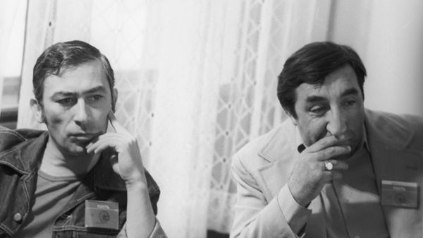 Вахтанг Кикабидзе и Фрунзик Мкртчян - Sputnik Армения