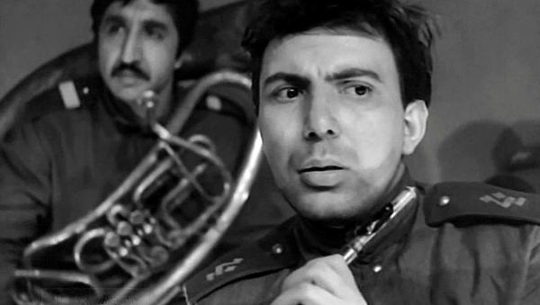 Армен Хостикян в фильме Парни музкоманды (Арменфильм, 1960 год) - Sputnik Արմենիա
