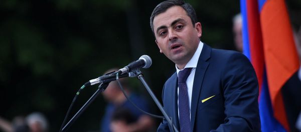 Ишхан Сагателян на митинге партии АРФ Дашнакцутюн на площади Свободы (23 мая 2019). Еревaн - Sputnik Արմենիա
