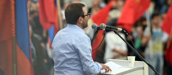 Гегам Манукян на митинге партии АРФ Дашнакцутюн на площади Свободы (23 мая 2019). Еревaн - Sputnik Արմենիա