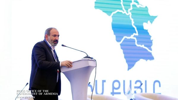 Վարչապետի ամփոփիչ ելույթը «Իմ քայլը հանուն Սյունիքի մարզի» ներդրումային բիզնես ծրագրերի համաժողովում - Sputnik Արմենիա