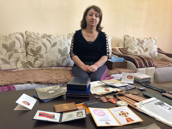 Գյումրեցի «Բասմաչը». ինչպես Միշա Սահակյանն Արցախում կերտեց իր անմահության ճանապարհը Գյումրեցի «Բասմաչը». ինչպես Միշա Սահակյանն Արցախում կերտեց իր անմահության ճանապարհը - Sputnik Արմենիա