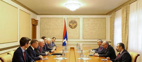 Բակո Սահակյանը մայիսի 28-ին ընդունել է ԵԱՀԿ Մինսկի խմբի համանախագահներ Բակո Սահակյանը մայիսի 28-ին ընդունել է ԵԱՀԿ Մինսկի խմբի համանախագահներ - Sputnik Արմենիա