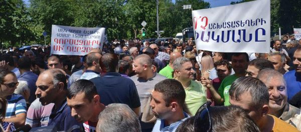 Акция протеста у здания парламента (29 мая 2019). Еревaн - Sputnik Արմենիա