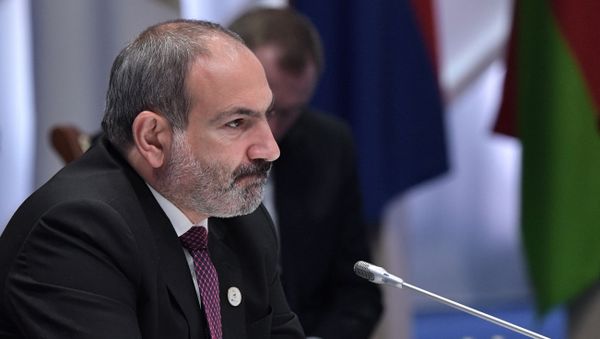 Премьер-министр Армении Никол Пашинян на заседании Высшего Евразийского экономического совета, приуроченного к пятилетию подписания Договора о Евразийском экономическом союзе (29 мая 2019). Нур-Султан - Sputnik Армения