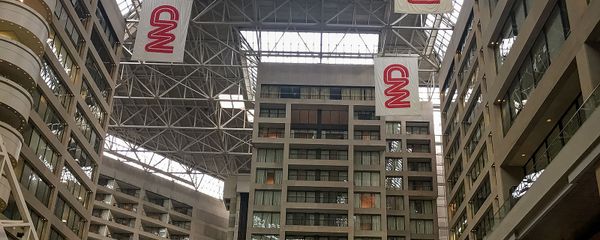 Рекламные флаги CNN Рекламные флаги CNN - Sputnik Армения