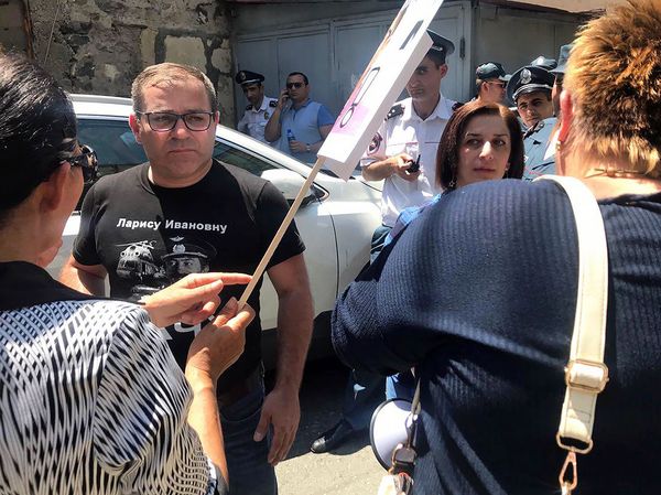 Բողոքի ակցիա Երևանում. ակտիվիստները պահանջում են փակել «Սորոսի հիմնադրամը». լուսանկարներ - Sputnik Արմենիա