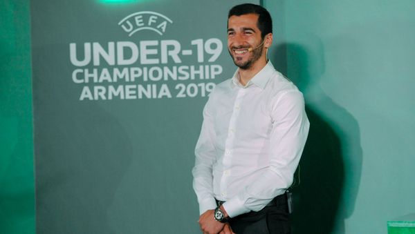 Жеребьевка отборочного турнира чемпионата Европы по футболу до 19 лет (31 мая 2019). Еревaн - Sputnik Армения
