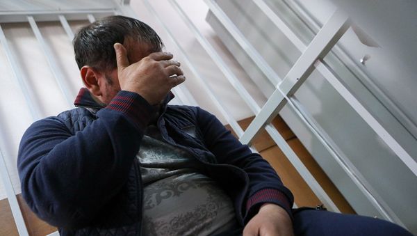 Избрание меры пресечения в Красногорском городском суде Московской области Сергею Ходжаеву (Ходжаяну) подозреваемого в убийстве ветерана боевых действий Никиты Белянкина (5 июня 2019). Москвa - Sputnik Армения