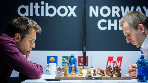 Партия Левон Аронян - Александр Грищук в турнире Altibox Norway Chess 2019 (3 июня 2019). Ставангер, Норвегия Партия Левон Аронян - Александр Грищук в турнире Altibox Norway Chess 2019 (3 июня 2019). Ставангер, Норвегия - Sputnik Армения