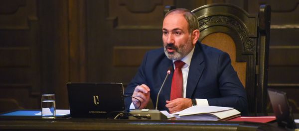Премьер-министр Никол Пашинян на заседании правительства Армении (6 июня 2019). Еревaн - Sputnik Արմենիա