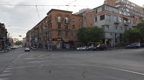 Սախարովի հրապարակում գտնվող բնակելի շենքեր - Sputnik Արմենիա