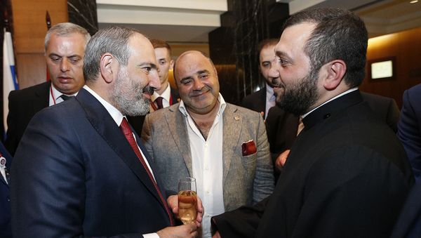 Վարչապետը հանդիպել է Սանկտ Պետերբուրգի հայ համայնքի ներկայացուցիչներին - Sputnik Արմենիա