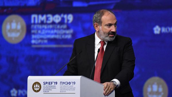 Выступление премьер-министра Армении Никола Пашиняна на пленарном заседании ПМЭФ-2019 (7 июня 2019). Санкт-Петербург - Sputnik Արմենիա