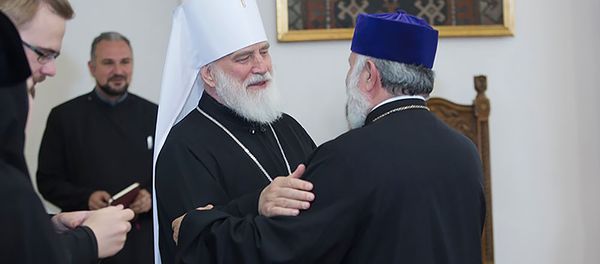 Встреча Католикоса всех армян Гарегина Второго и Патриаршего Экзарха, Митрополита Минского и Заславского Павла (8 июня 2019). Эчмиадзин - Sputnik Արմենիա