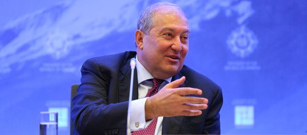 Президент Армен Саркисян на пресс-конференции форума Armenian Summit of Minds (8 июня 2019). Дилижан - Sputnik Армения