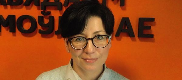 Политический обозреватель НТВ-Молдова Елена Левицкая-Пахомова Политический обозреватель НТВ-Молдова Елена Левицкая-Пахомова - Sputnik Армения