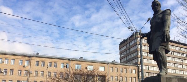 Памятник Александру Грибоедову в Ереване - Sputnik Армения