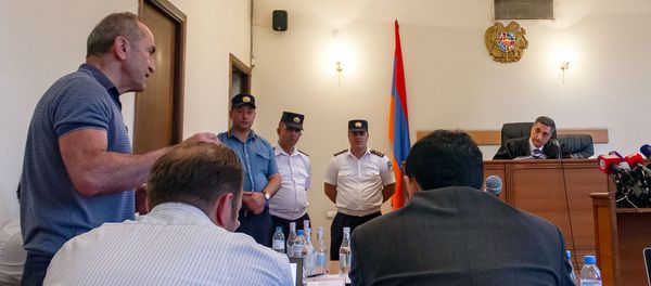 Выступление Роберта Кочаряна во время судебного заседания по делу 1 марта (14 июня 2019). Еревaн - Sputnik Армения