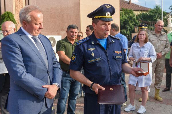 Отношения с Арменией скреплены боевым братством – посол вручил награду командиру авиабазы - Sputnik Армения