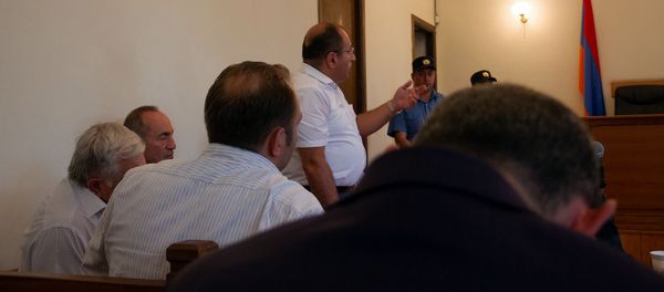 Выступление адвоката Айка Алумяна на судебном заседании по делу 1 марта (14 июня 2019). Еревaн - Sputnik Արմենիա