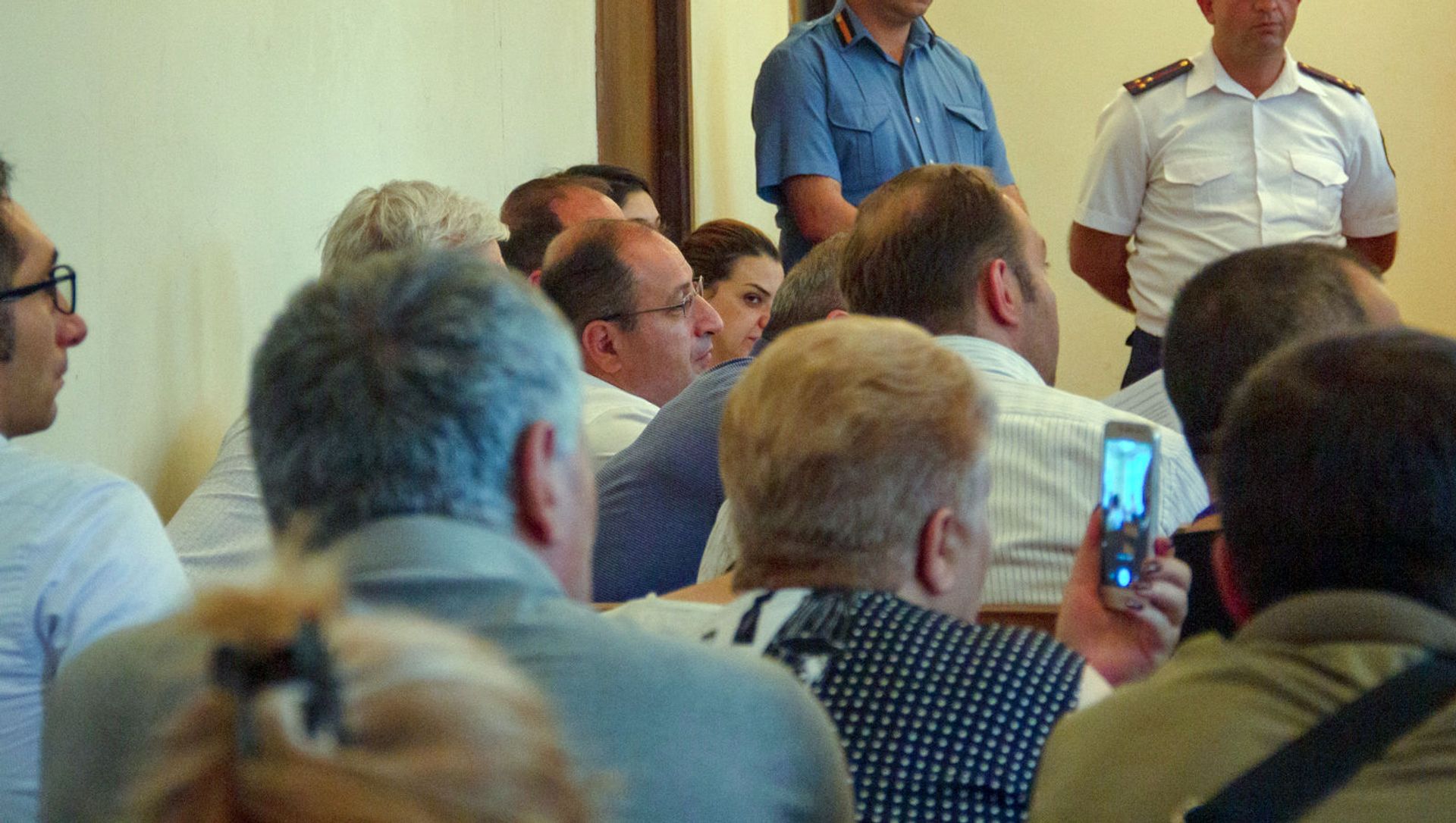 Судебное заседание по делу 1 марта (14 июня 2019). Еревaн Судебное заседание по делу 1 марта (14 июня 2019). Еревaн - Sputnik Армения, 1920, 15.06.2021