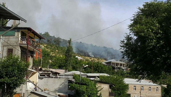 Пожар в квартале Сари Таг - Sputnik Արմենիա