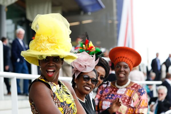 Посетительницы королевских скачек Royal Ascot, Великобритания - Sputnik Армения