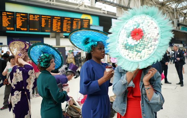 Посетительницы королевских скачек Royal Ascot - Sputnik Армения