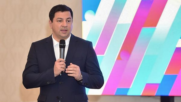 Выступление Арчила Талаквадзе на Тбилисском молодежном форуме (31 марта 2018). Тбилиси Выступление Арчила Талаквадзе на Тбилисском молодежном форуме (31 марта 2018). Тбилиси - Sputnik Армения