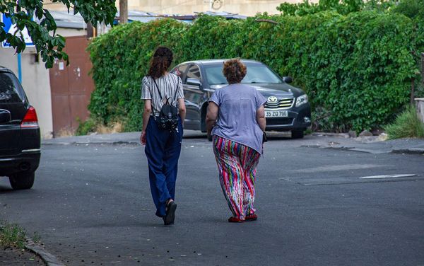 Житель норкского общежития Лаура Ананян Житель норкского общежития Лаура Ананян - Sputnik Армения