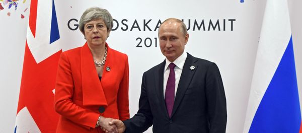 Рабочий визит президента РФ В. Путина в Японию для участия в саммите Группы двадцати Рабочий визит президента РФ В. Путина в Японию для участия в саммите Группы двадцати - Sputnik Армения