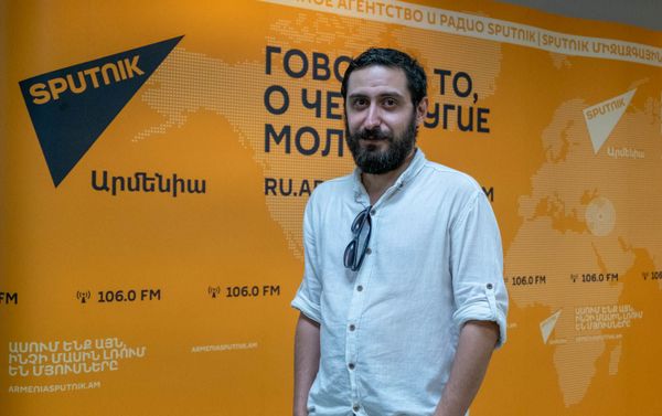 Участник модуля SputnikPro в мультимедийном пресс-центре Sputnik Aрмения (29 июня 2019). Ереван - Sputnik Армения