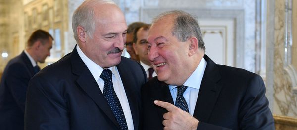Встреча президентов Армении и Беларуси Армена Саркисяна и Александра Лукашенко (2 июля 2019). Минск - Sputnik Армения