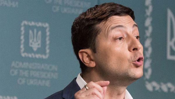 Президент Украины Владимир Зеленский во время брифинга (27 июня 2019). Киев - Sputnik Армения