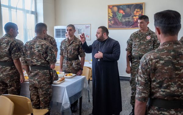 Զինվորական ճաշարան - Sputnik Արմենիա