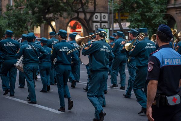 Праздничное шествие в центре столицы (5 июля 2019). Еревaн - Sputnik Армения
