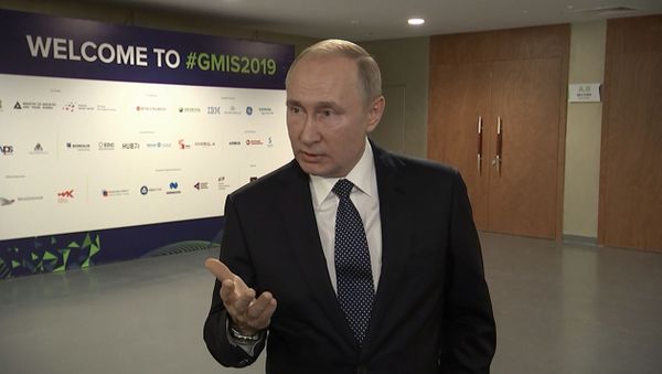 Владимир Путин за уважение к грузинскому народу Владимир Путин за уважение к грузинскому народу - Sputnik Армения