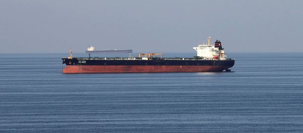 Нефтяные танкеры проходят в Ормузском проливе (21 декабря 2018) - Sputnik Армения