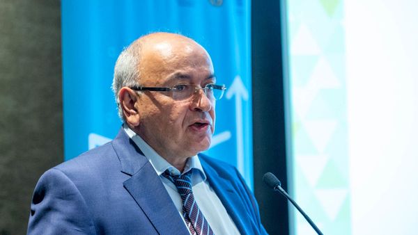 И.о. замминистра территориального управления и инфраструктур Армении Ваче Тертерян на презентации программы Навыки будущего и рабочие места для молодежи областей (12 июля 2019). Еревaн - Sputnik Армения