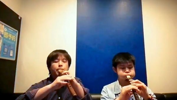 Японцы Kento Suzuki и Yasutaka Tarumi исполняют “Dle Yaman” - Sputnik Армения