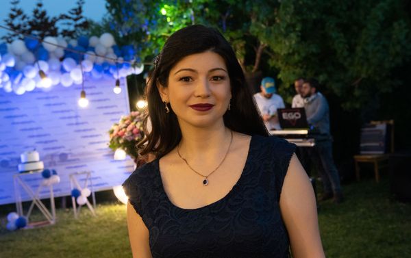 Заместитель директора по внешним связям авиакомпании Armenia Карине Карапетян Заместитель директора по внешним связям авиакомпании Armenia Карине Карапетян - Sputnik Армения