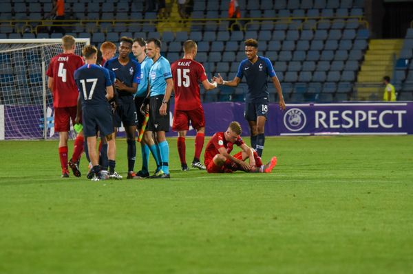 Не оставили ни шанса: сборная Франции побила чехов на ЧЕ U19 в Армении - фото Не оставили ни шанса: сборная Франции побила чехов на ЧЕ U19 в Армении - фото - Sputnik Армения