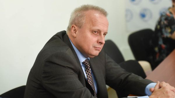 Встреча посла России Сергея Копыркина с русскоязычными писателями Армении (16 июля 2019). Еревaн - Sputnik Армения
