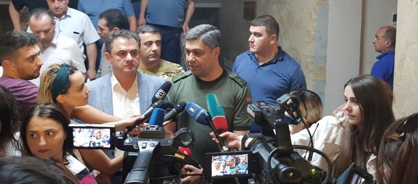 Глава СНБ Артур Ванецян отвечает на вопросы журналистов (18 июля 2019). Иджеван - Sputnik Արմենիա