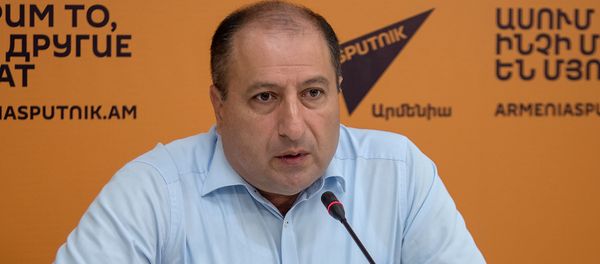 Пресс-конференция адвоката Айка Алумяна в мультимедийном пресс-центре Sprutnik Армения (20 июля 2019). Еревaн Пресс-конференция адвоката Айка Алумяна в мультимедийном пресс-центре Sprutnik Армения (20 июля 2019). Еревaн - Sputnik Армения