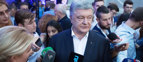 Экс-президент Украины, лидер партии Европейская солидарность Петр Порошенко - Sputnik Армения