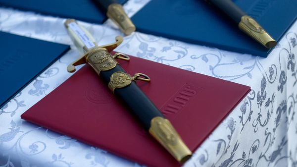 Церемония вручения дипломов выпускникам военно-учебных заведений (22 июля 2019). Еревaн - Sputnik Армения