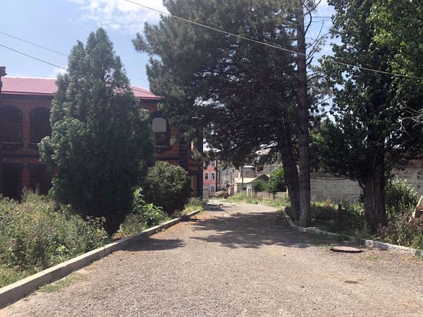 Ի՞նչ խոսեցին փակ դռների հետևում. Sasstex-ի տնօրինությունն ու բանվորուհիները հանդիպեցին - Sputnik Արմենիա
