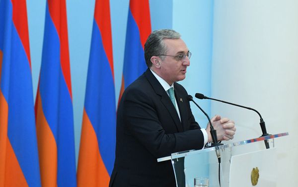 ՀՀ ԱԳՆ Զոհրաբ Մնացականյանը ՀՀ ԱԳՆ Զոհրաբ Մնացականյանը - Sputnik Արմենիա